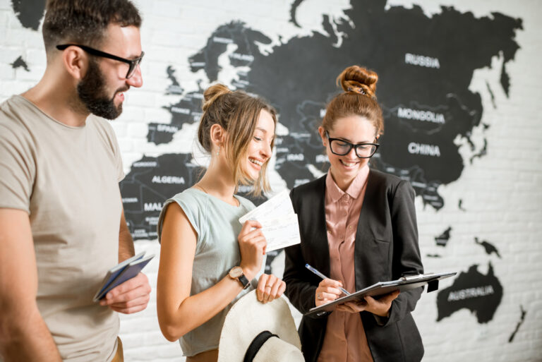 Jak wyjazdy firmowe z programem edukacyjnym wspierają rozwój zawodowy i kompetencje zespołu?